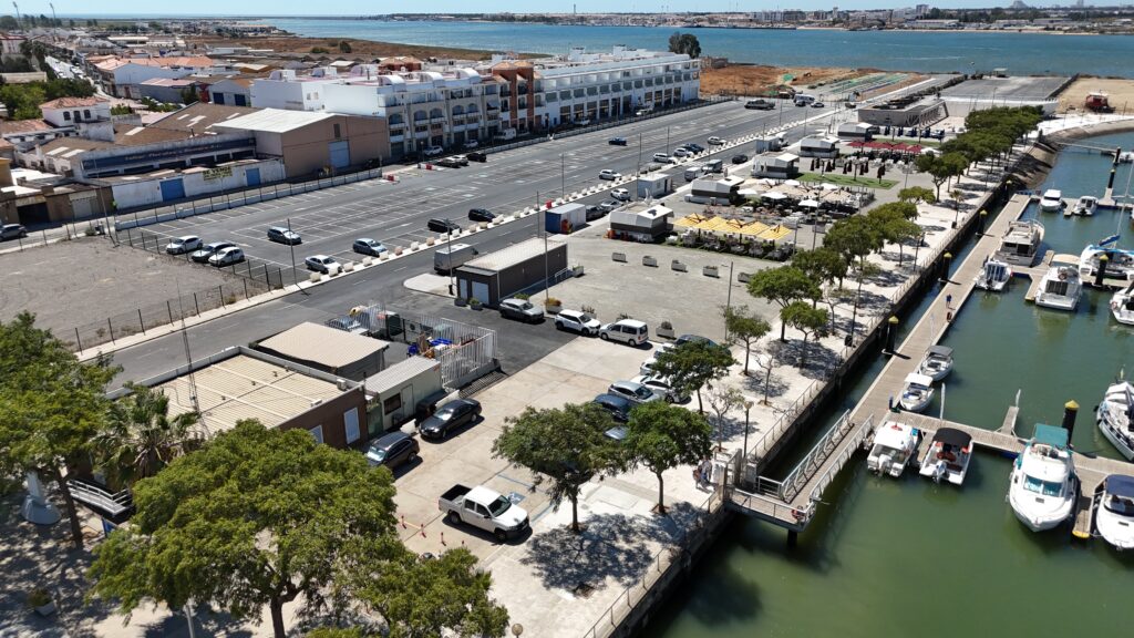 Edificio polivalente Puerto de Ayamonte